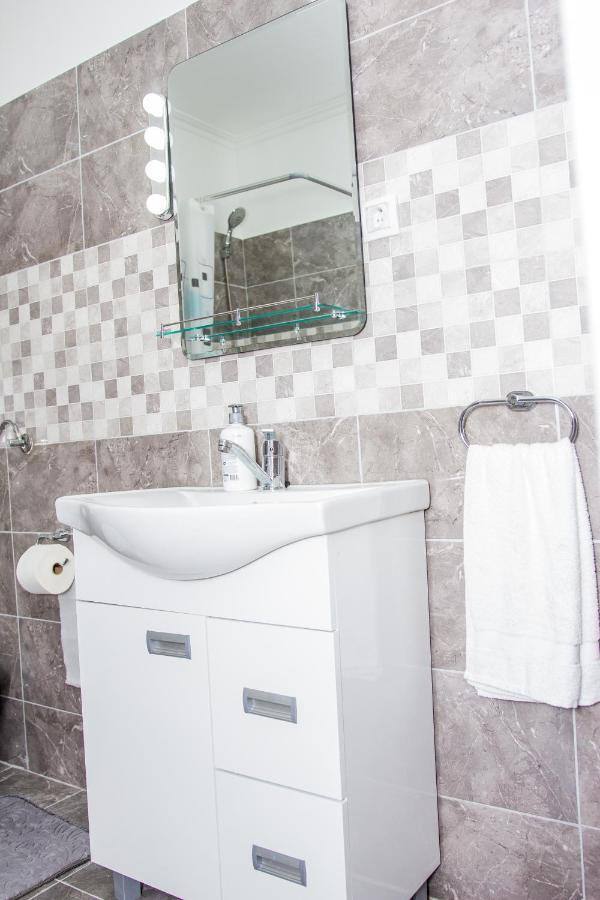 Feher Akac Guest House Palic Exterior photo